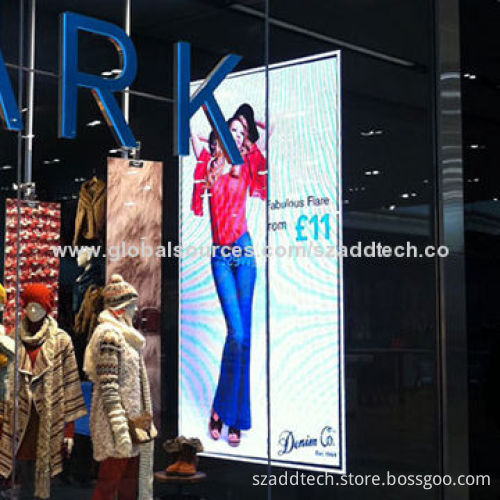 P6mm Indoor LED Screen, Installed in the Cloth Shop for Advertising Use